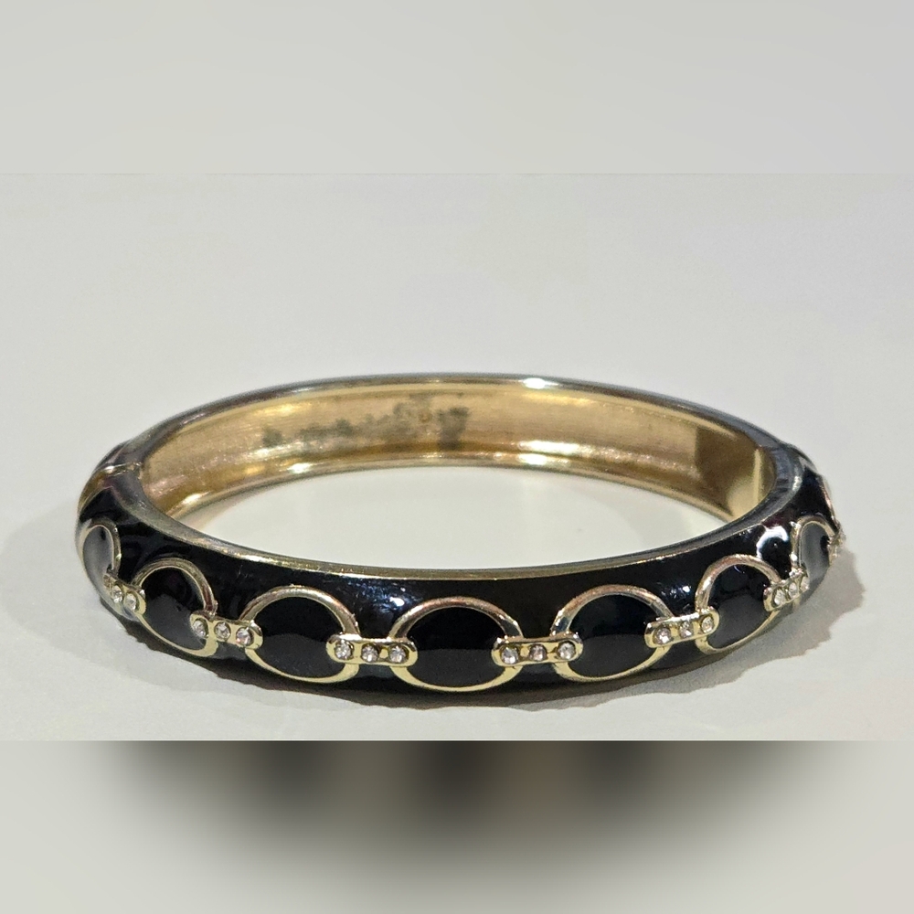 Nordstrom Sequin‎ Equestrian Black Enamel Sparkling Crystals Hinge Bangle NWOT